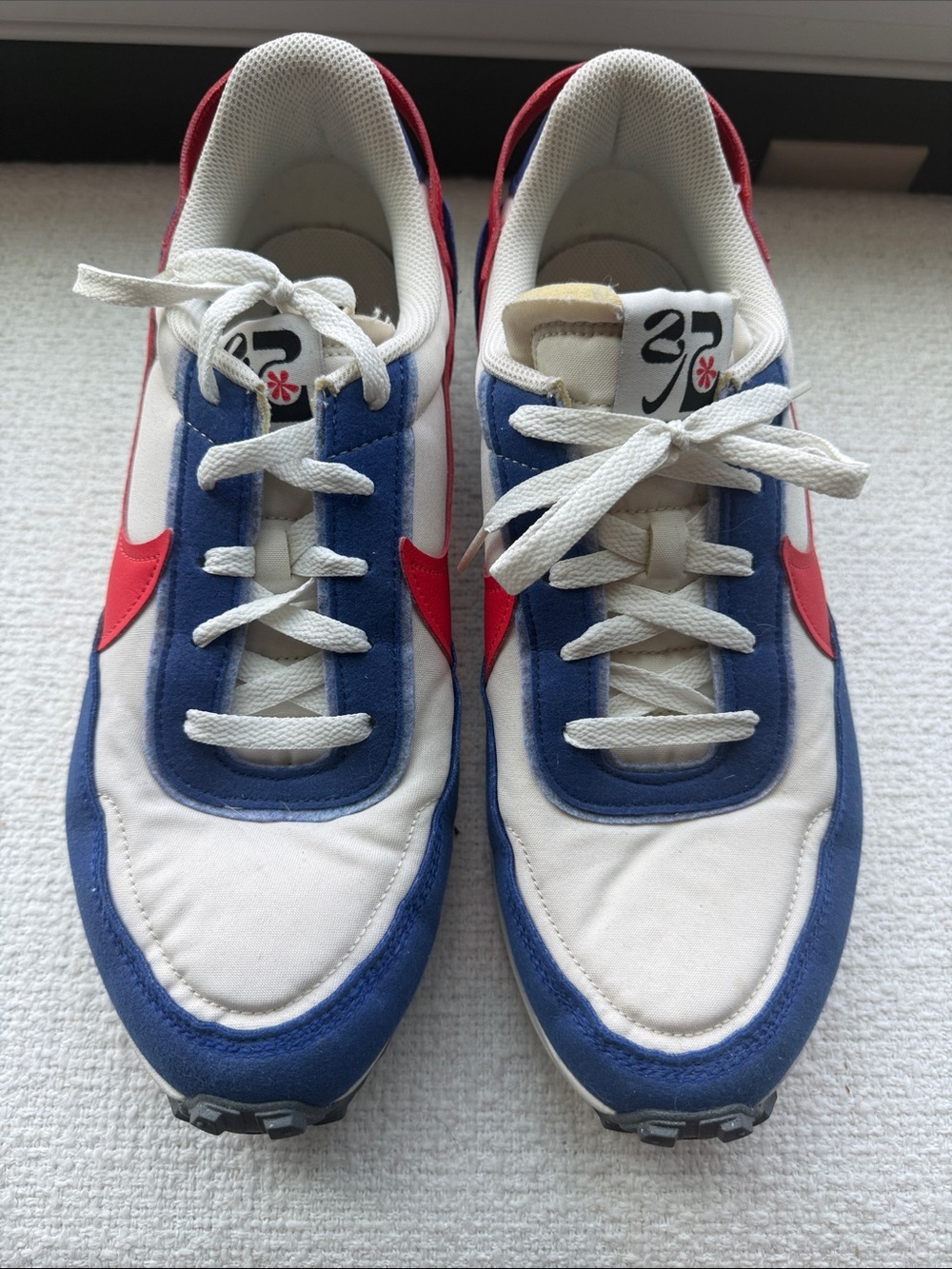 Men's Nike Waffle swoosh Sneakers in White, Blue & Red